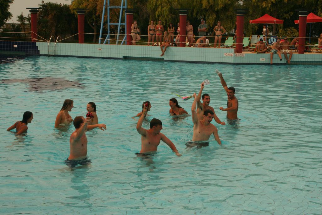 i/Kranj/Absolvent08/08-WaterCity/absolvent 1997.jpg